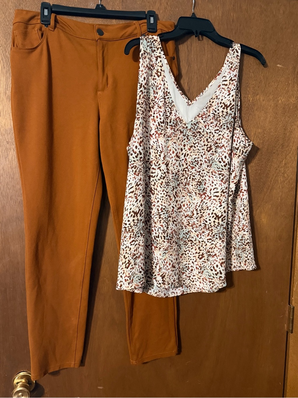 Cato rust pants w/Maurices tank
